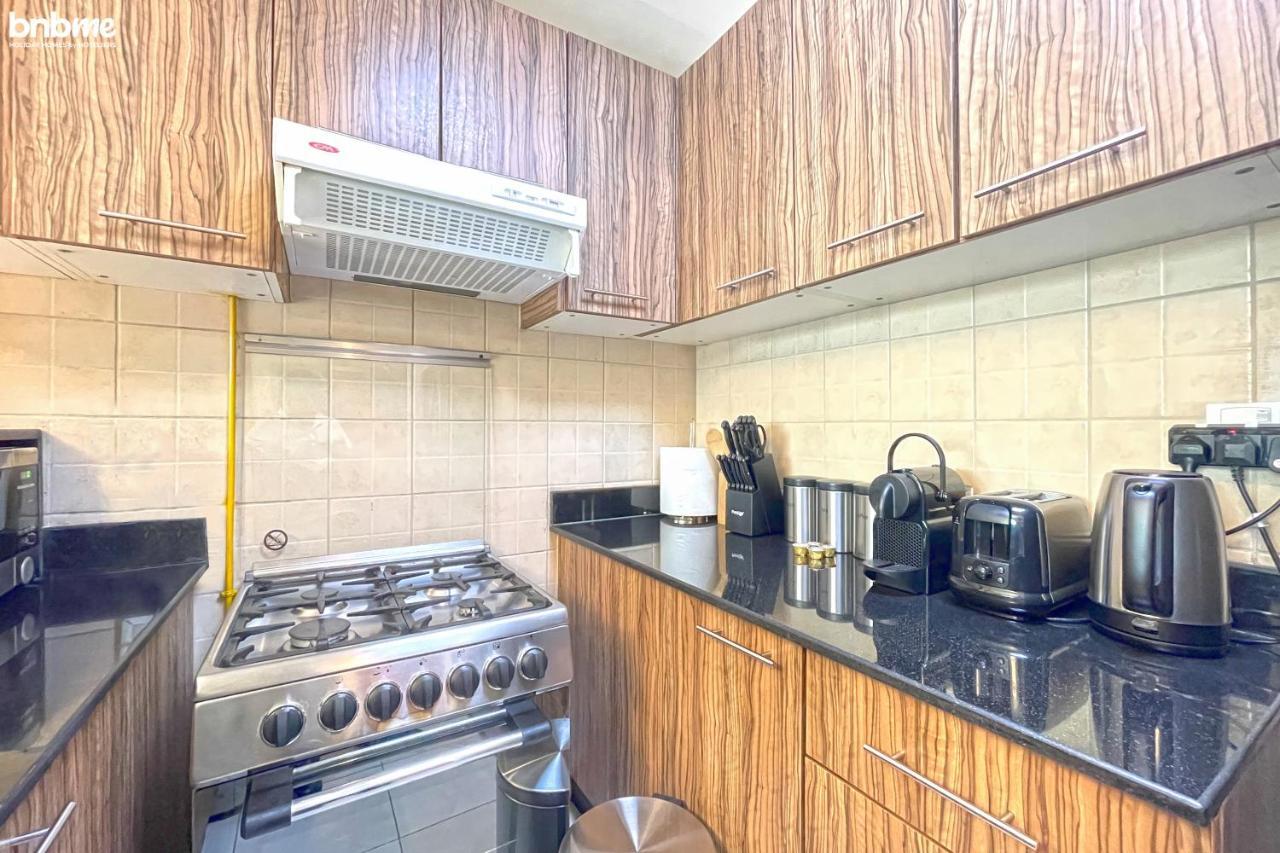 Bnbmehomes - Spacious Studio In Downtown Near Burj Khalifa - 1703 Дубай Экстерьер фото