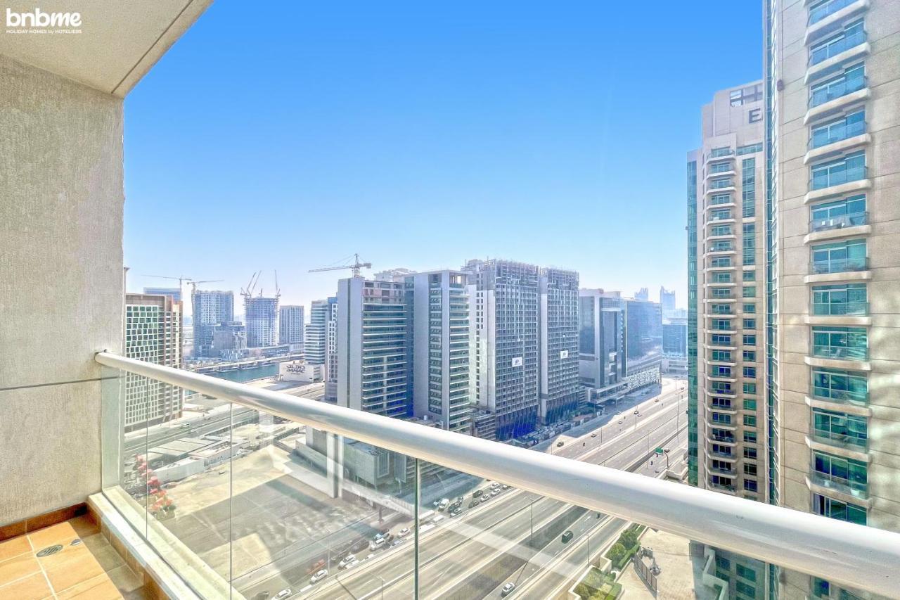 Bnbmehomes - Spacious Studio In Downtown Near Burj Khalifa - 1703 Дубай Экстерьер фото